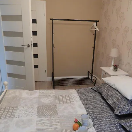 Apartament Z Klimatem * ギジツコ